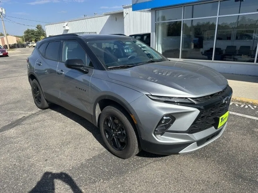2024 Chevrolet Blazer 2LT photo 1