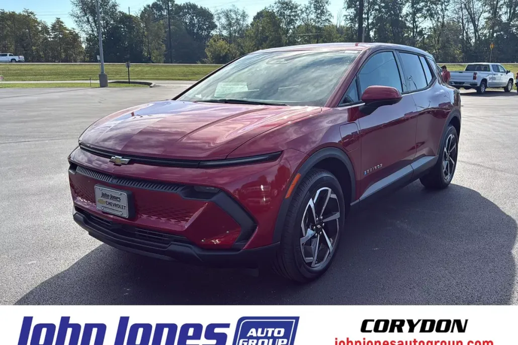 2026 Chevrolet Equinox LT photo 1