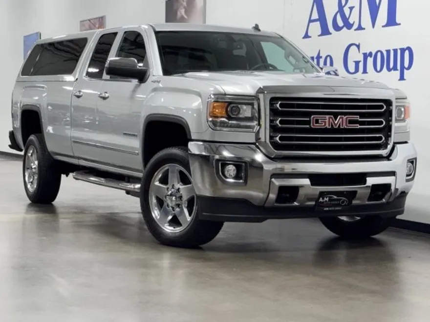 2015 Gmc Sierra 2500 HD SLT photo 1