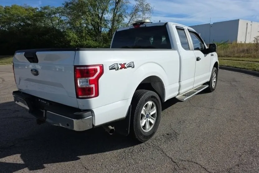 2018 Ford F-150 XL photo 1