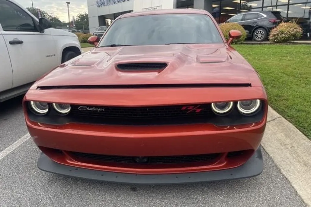 2022 Dodge Challenger R/T Scat Pack Widebody photo 1