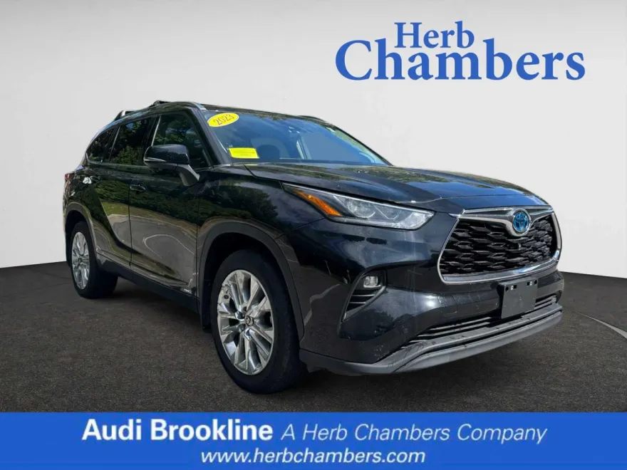 2023 Toyota Highlander Hybrid Limited photo 1