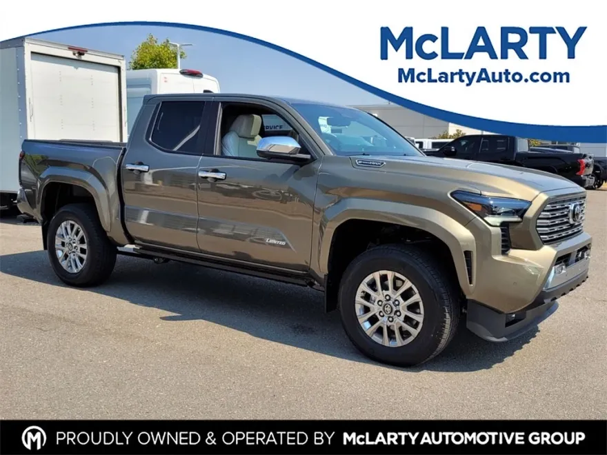 2025 Toyota Tacoma Limited Double Cab photo 1