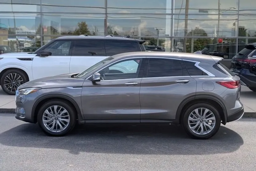 2025 Infiniti QX50 PURE photo 1