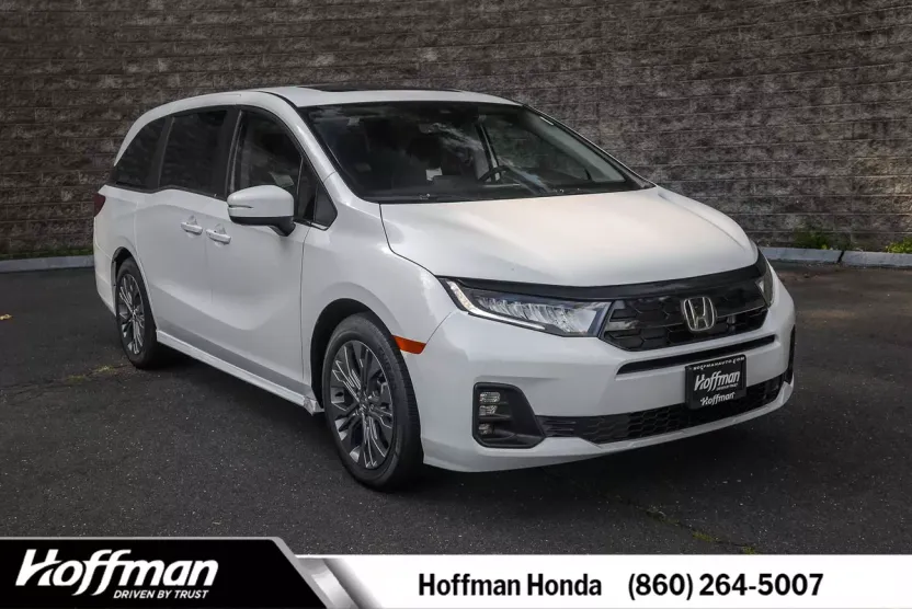 2025 Honda Odyssey Touring photo 1