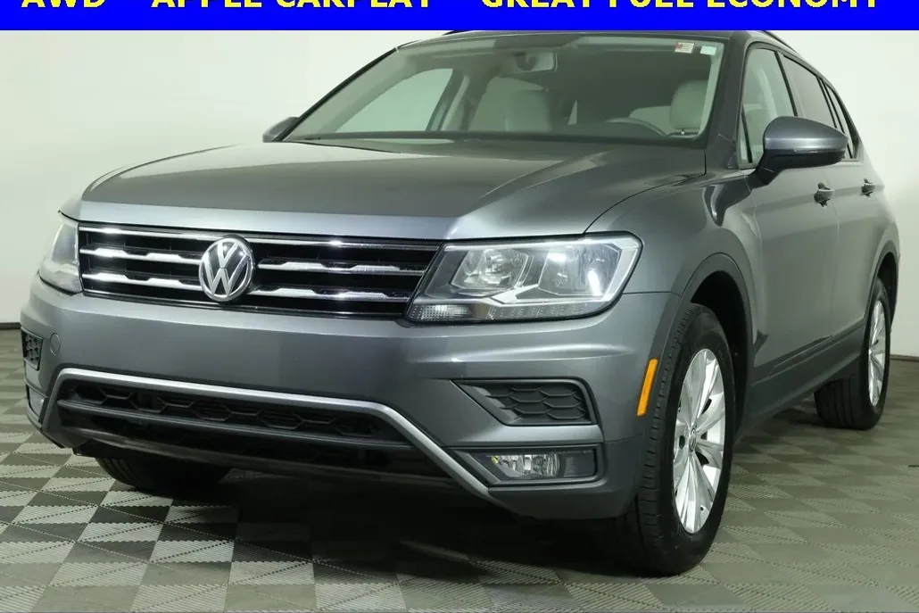 2018 Volkswagen Tiguan S photo 1