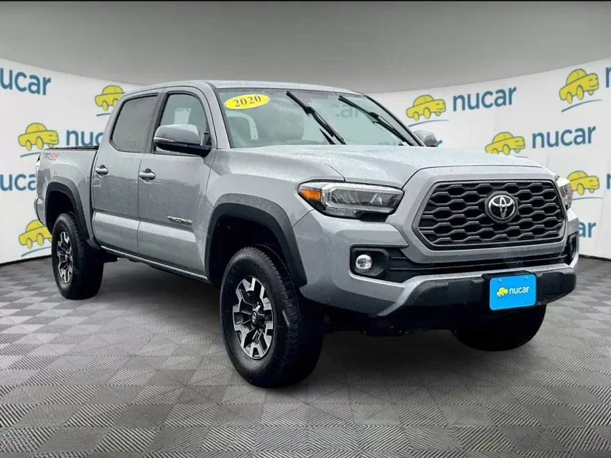 2020 Toyota Tacoma TRD photo 1