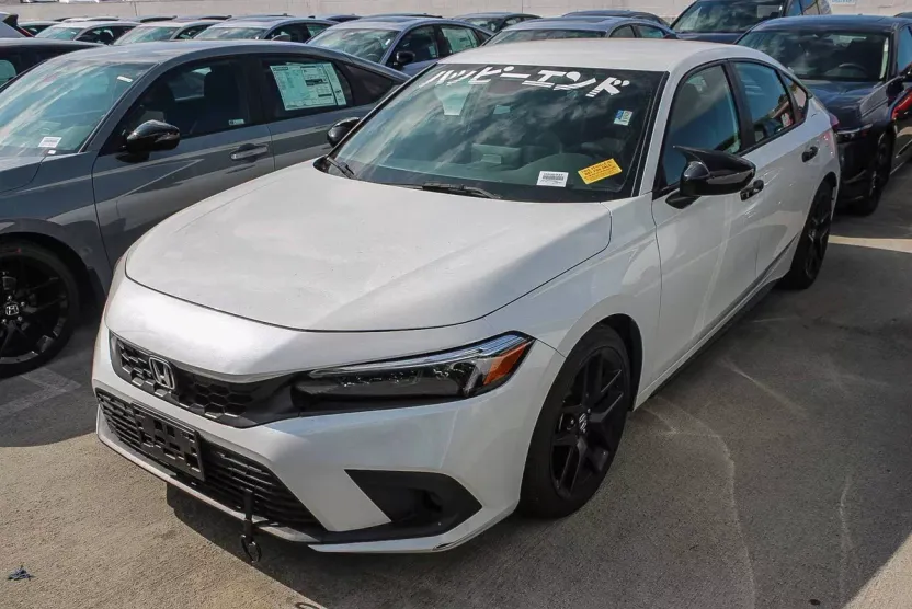 2023 Honda Civic Hatchback Sport photo 1