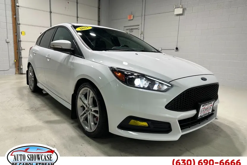 2018 Ford Focus ST photo 1