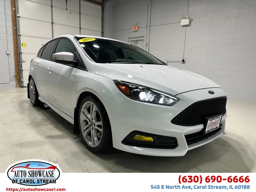 2018 Ford Focus ST photo 1