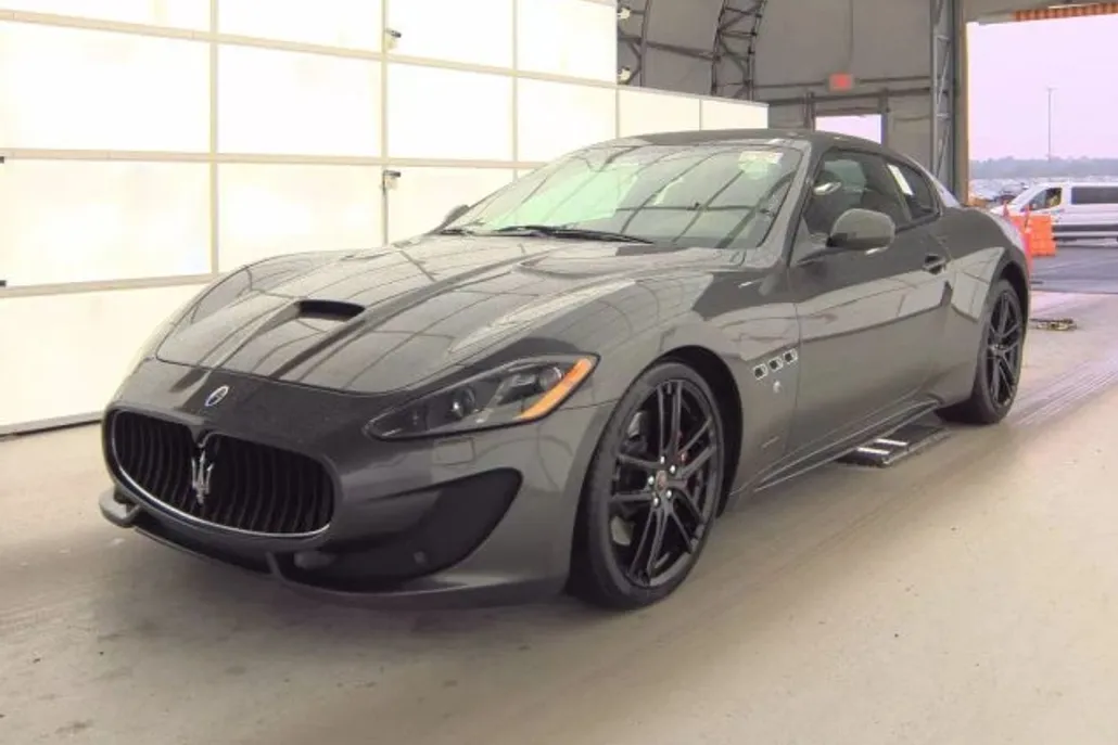 2017 Maserati Granturismo Sport photo 1