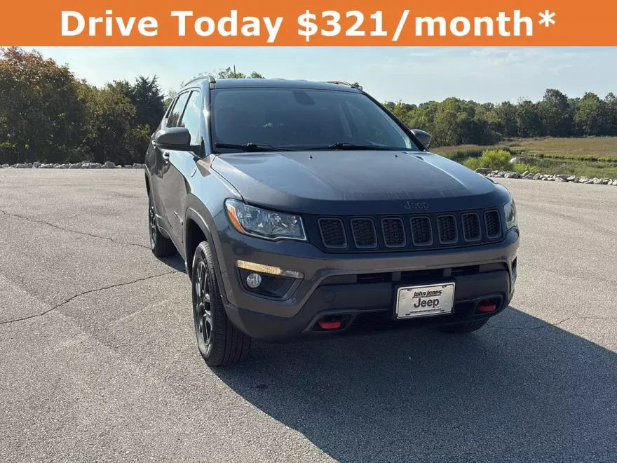 2019 Jeep Compass Trailhawk photo 1