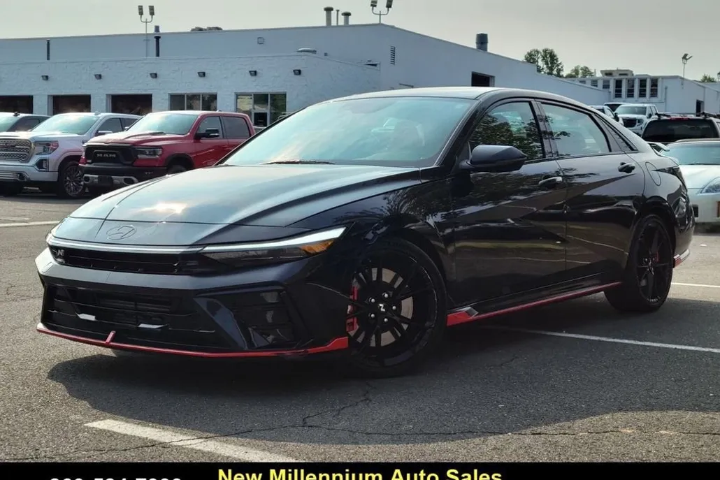 2025 Hyundai Elantra N Base photo 1