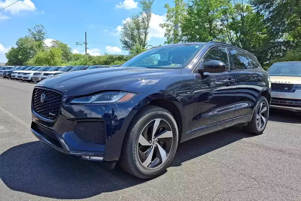 2025 Jaguar F-PACE R-Dynamic S P250 photo 1