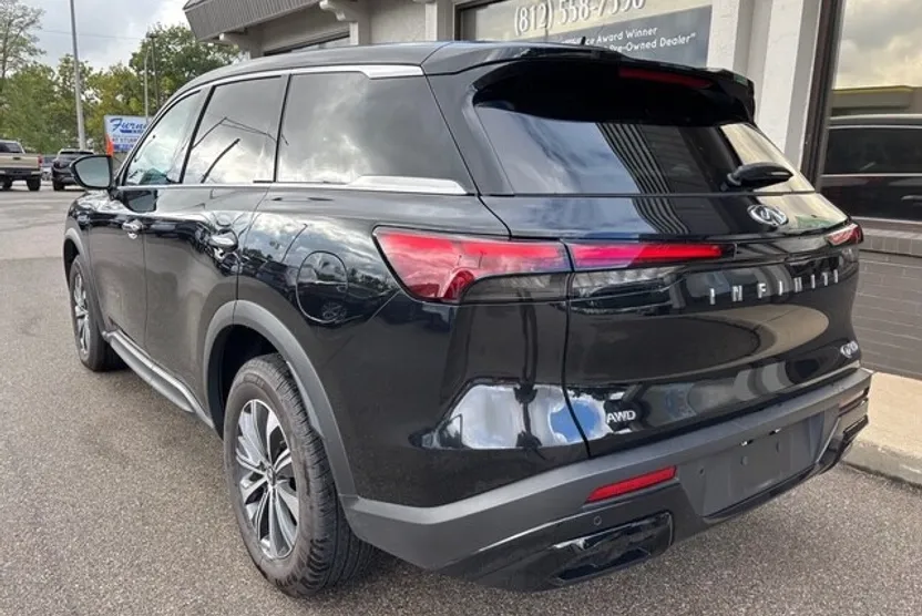 2022 Infiniti QX60 Pure photo 1