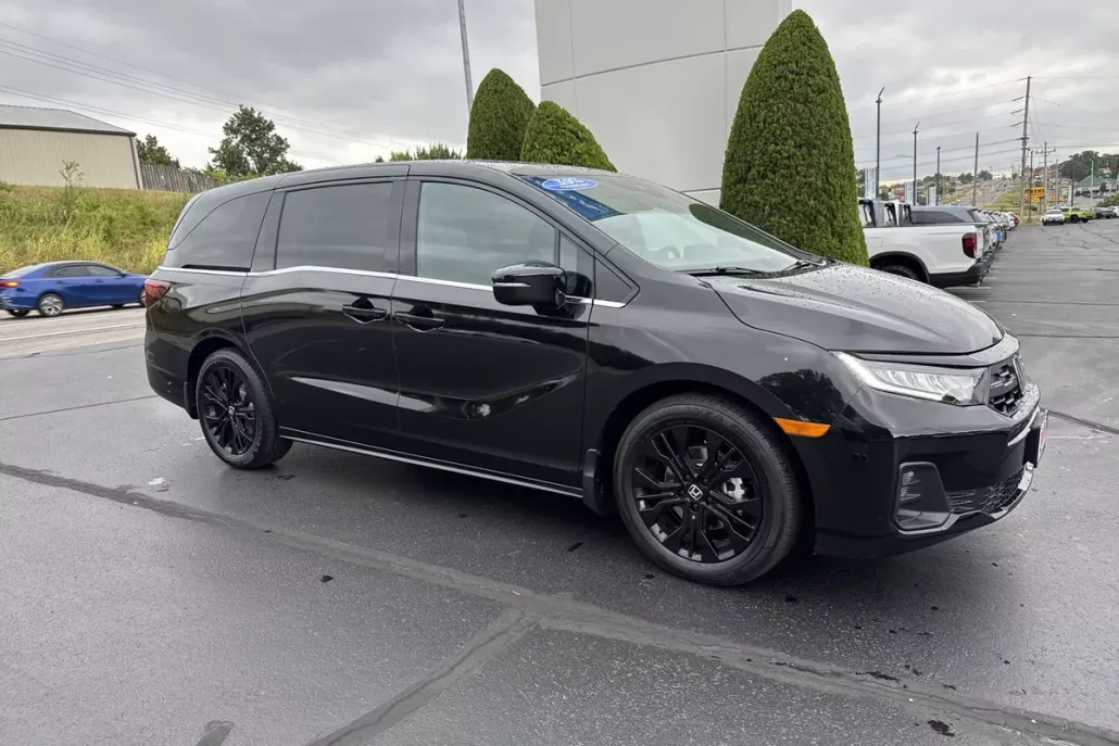 2025 Honda Odyssey photo 1
