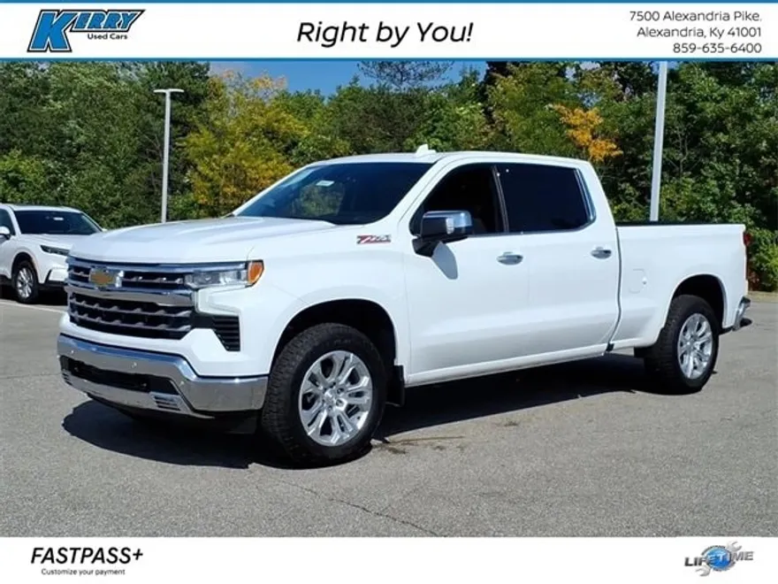 2025 Chevrolet Silverado 1500 LTZ photo 1