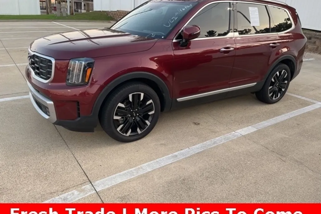 2023 Kia Telluride SX photo 1