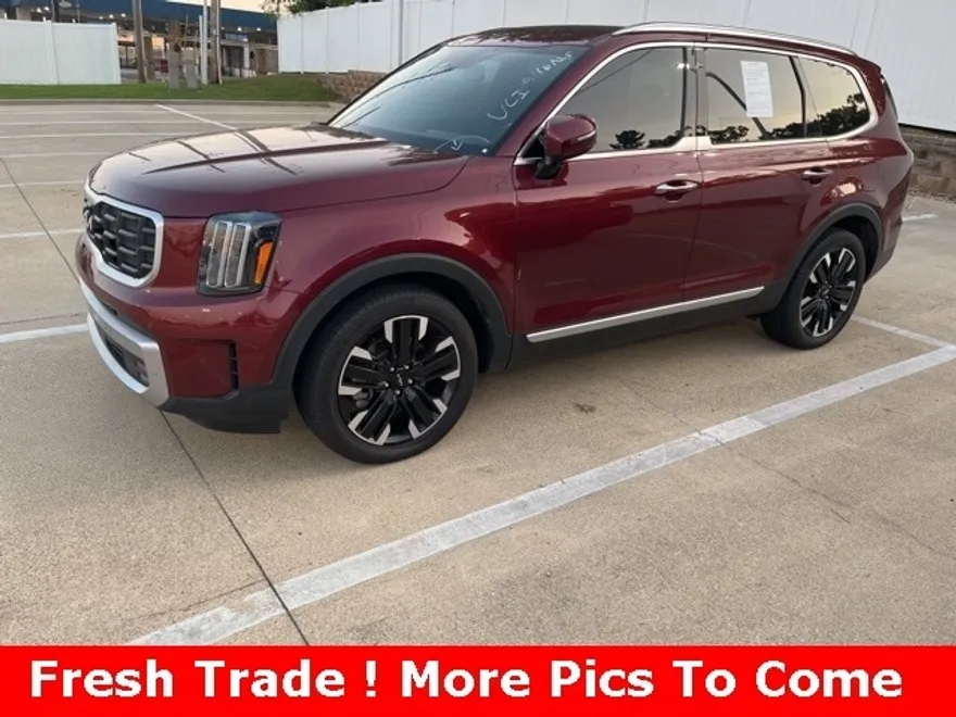 2023 Kia Telluride SX photo 1