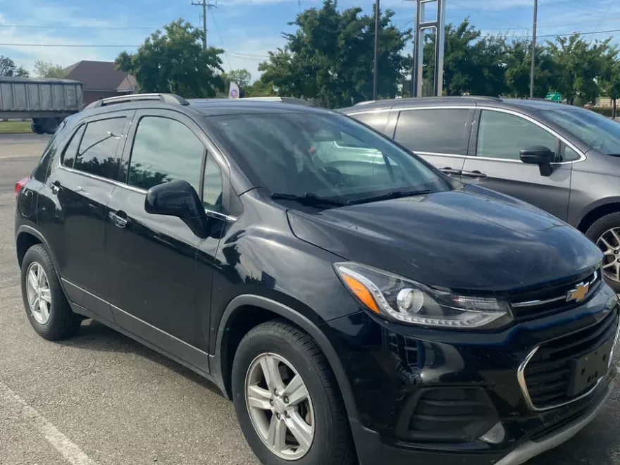 2018 Chevrolet Trax LT photo 1