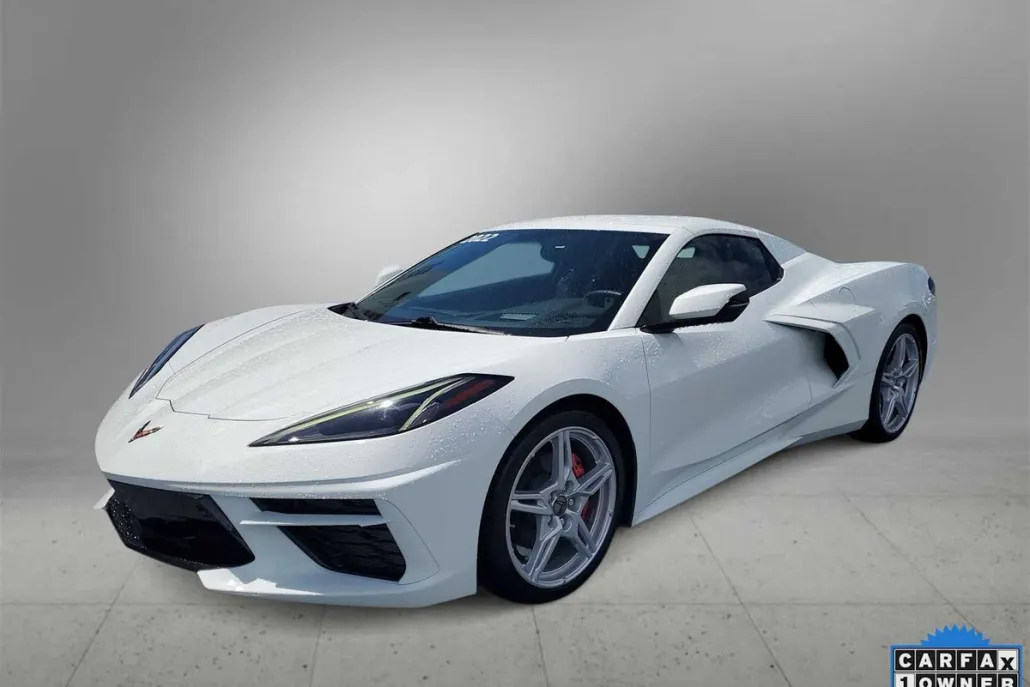 2022 Chevrolet Corvette 2LT Convertible photo 1