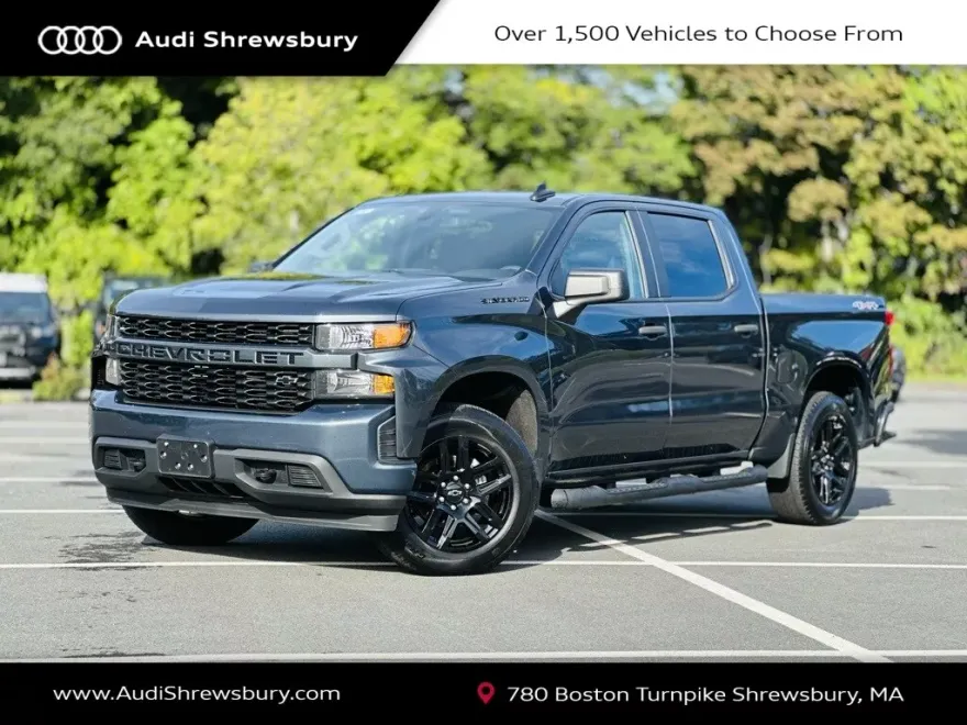 2022 Chevrolet Silverado 1500 Custom photo 1