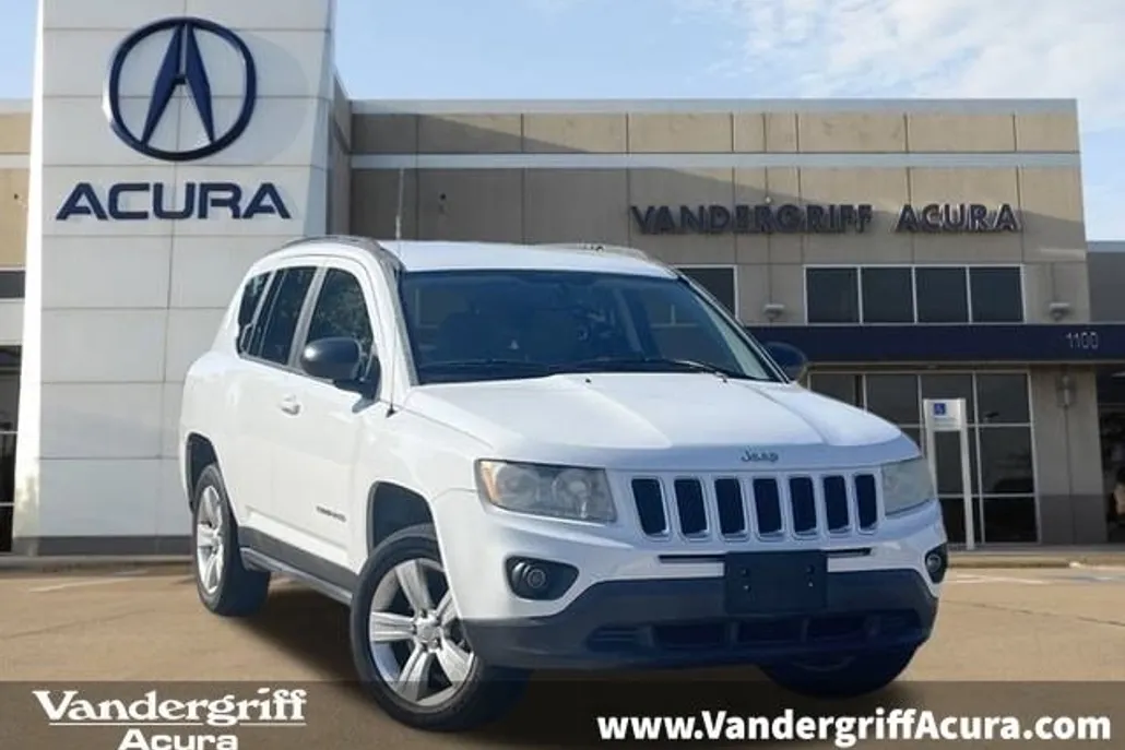 2012 Jeep Compass Latitude photo 1