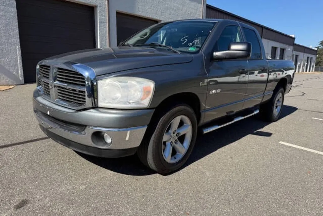 2008 Dodge Ram ST photo 1