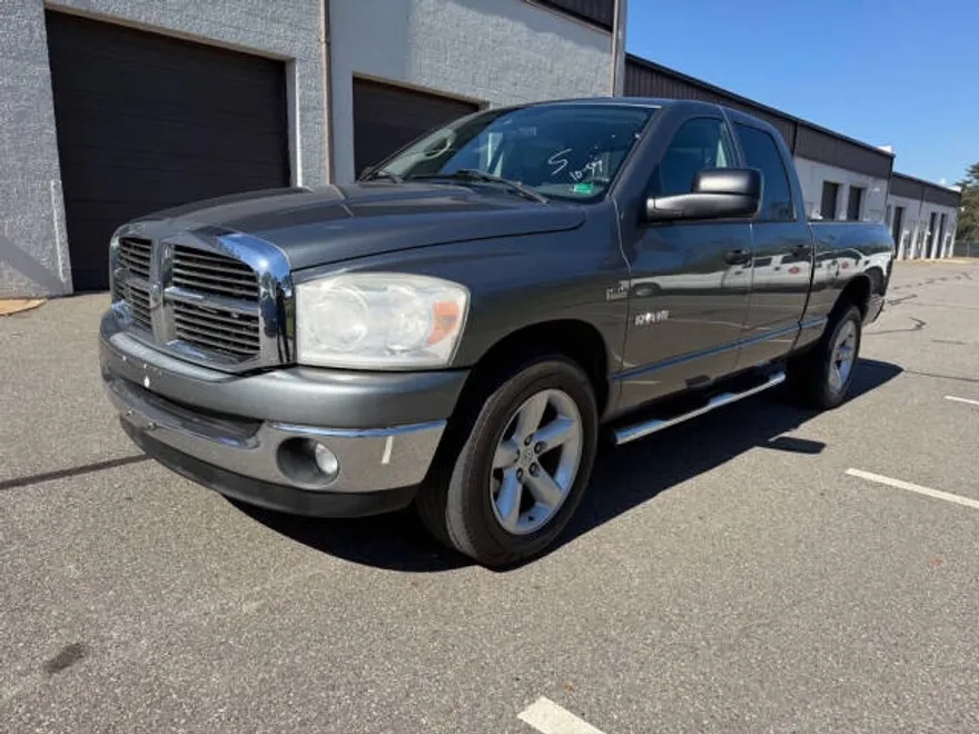 2008 Dodge Ram ST photo 1