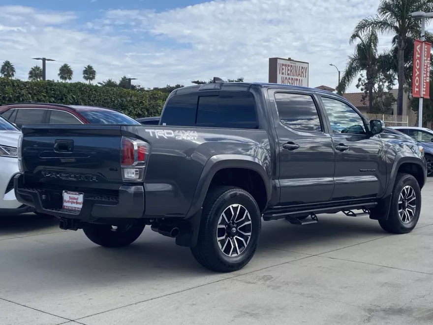 2023 Toyota Tacoma SR5 photo 1