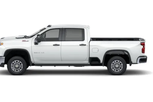 2025 Chevrolet Silverado 2500HD photo 2