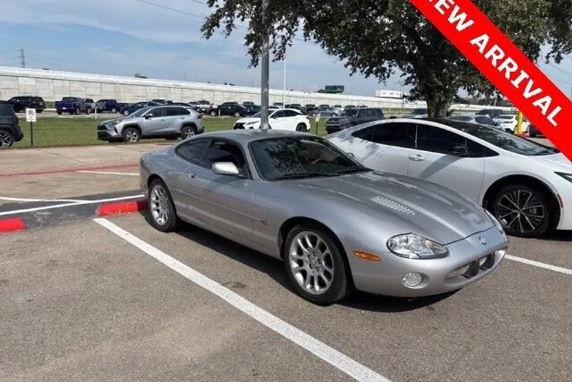 2001 Jaguar XK XKR photo 1