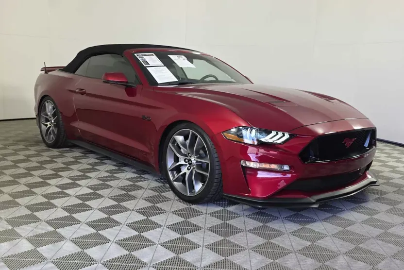 2018 Ford Mustang GT Premium photo 1