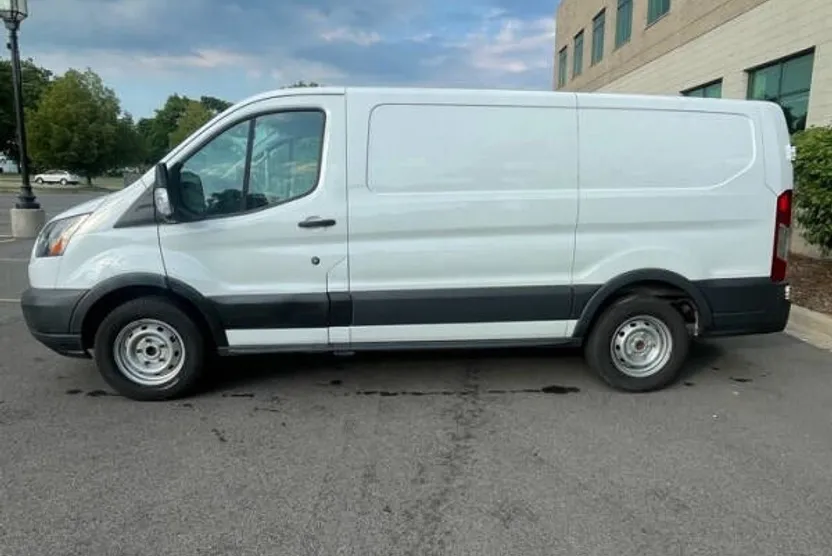 2017 Ford Transit Cargo Van Passenger photo 1