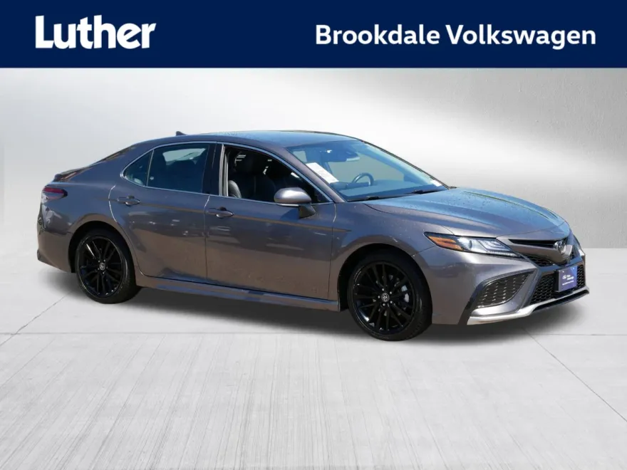 2023 Toyota Camry XSE photo 1