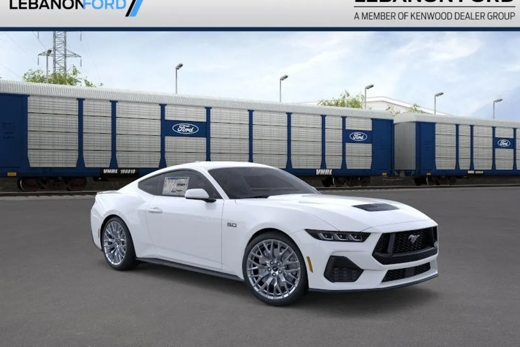 2025 Ford Mustang GT Premium photo 1