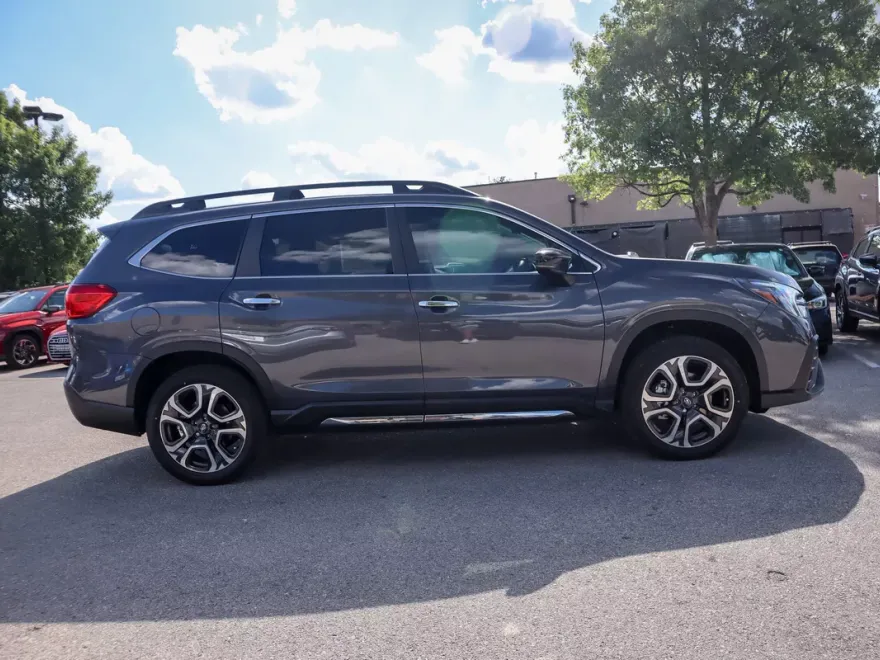 2025 Subaru Ascent Touring photo 1