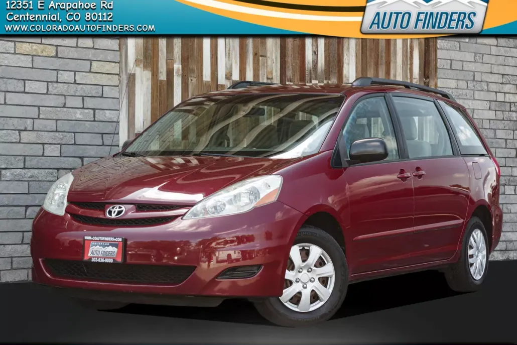 2007 Toyota Sienna CE photo 1