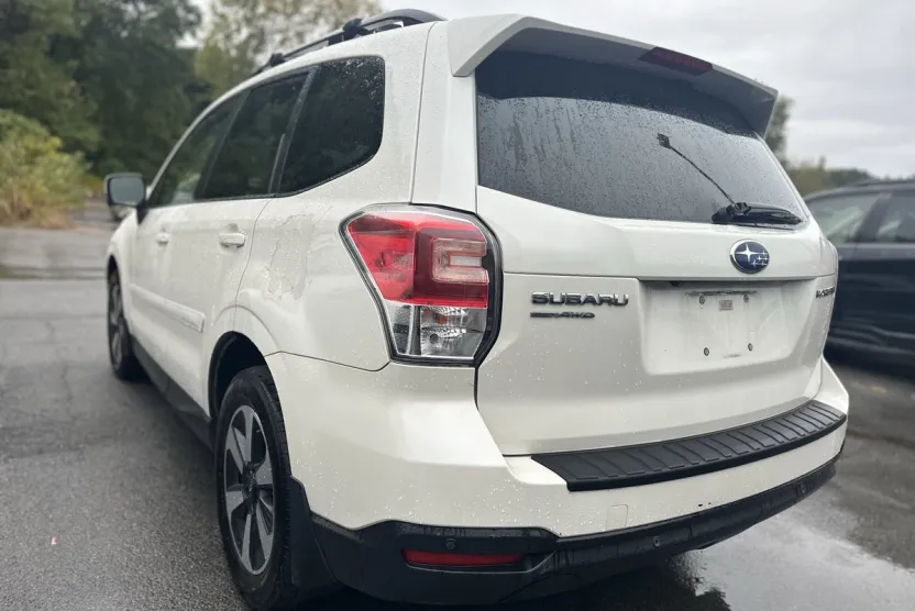 2018 Subaru Forester 2.5i Limited photo 1