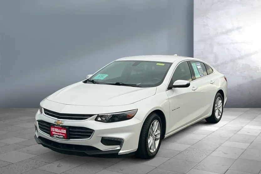 2016 Chevrolet Malibu 1LT photo 1