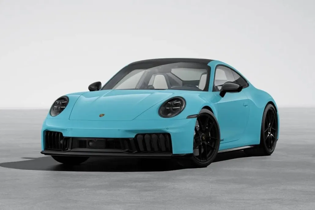 2026 Porsche 911 4 GTS photo 1