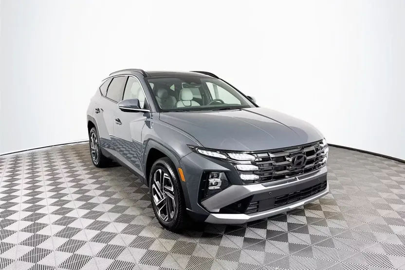 2026 Hyundai Tucson Limited photo 1