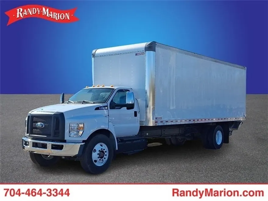 2023 Ford F-650 photo 1
