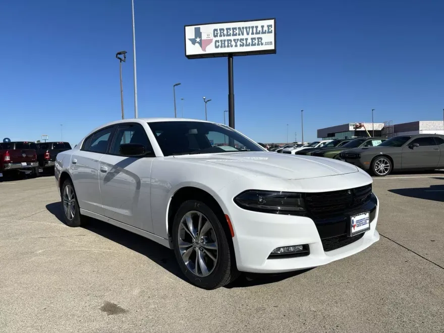 2023 Dodge Charger SXT AWD photo 1