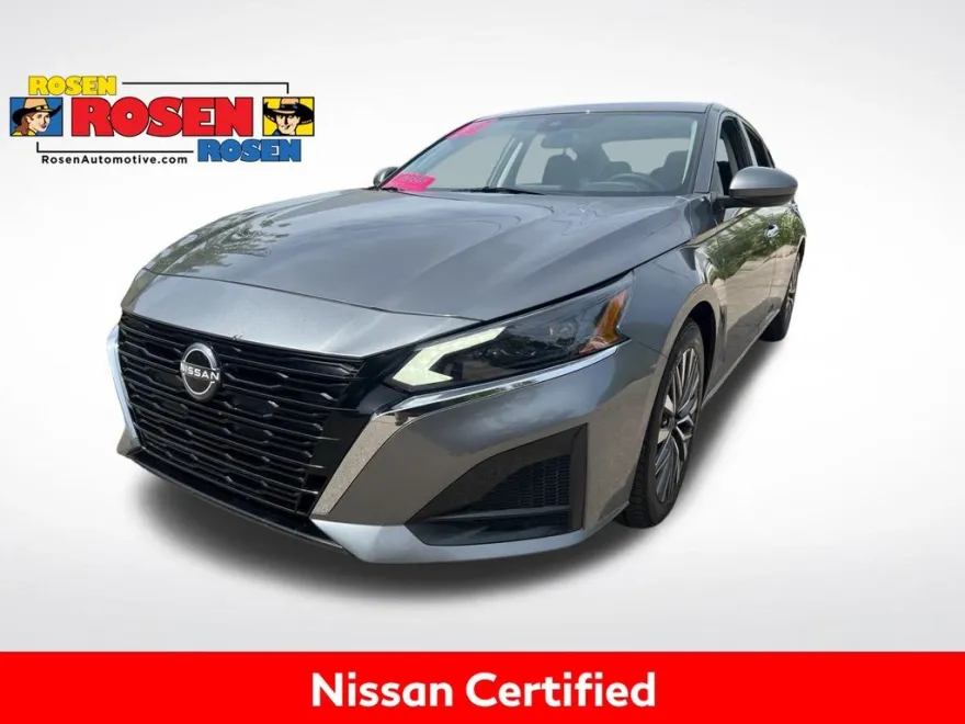 2023 Nissan Altima 2.5 SV photo 1