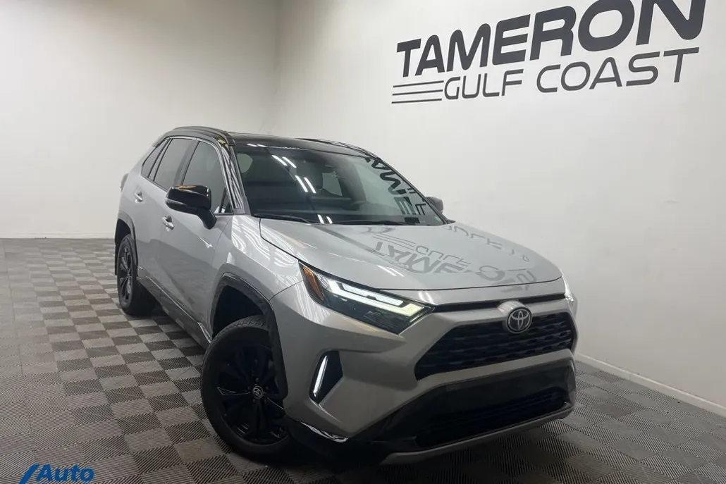 2024 Toyota RAV4 Hybrid XSE photo 1
