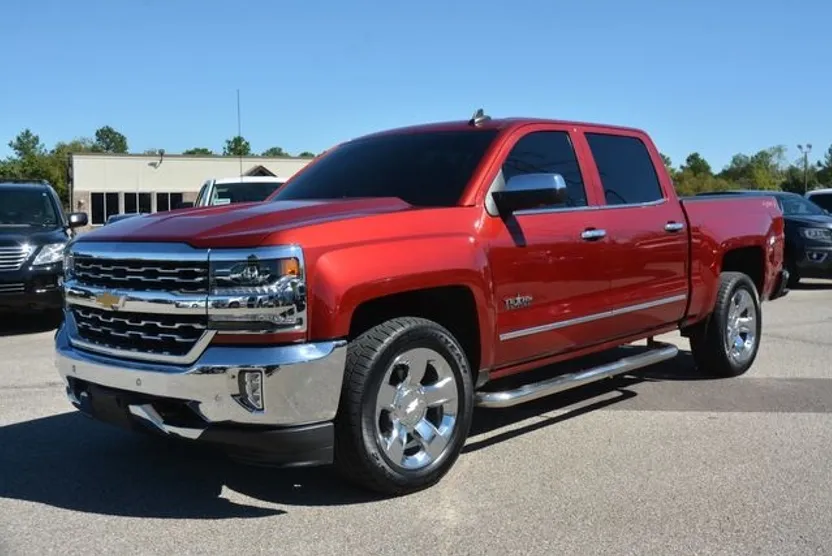2018 Chevrolet Silverado 1500 LTZ photo 1