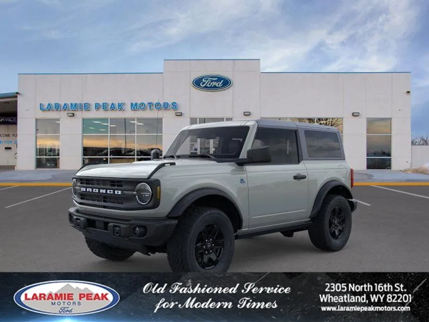 2024 Ford Bronco Black Diamond photo 1