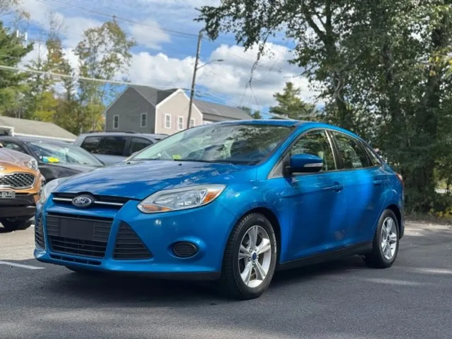 2014 Ford Focus Sedan photo 1