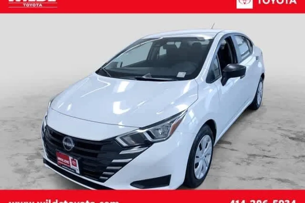 2024 Nissan Versa S photo 1